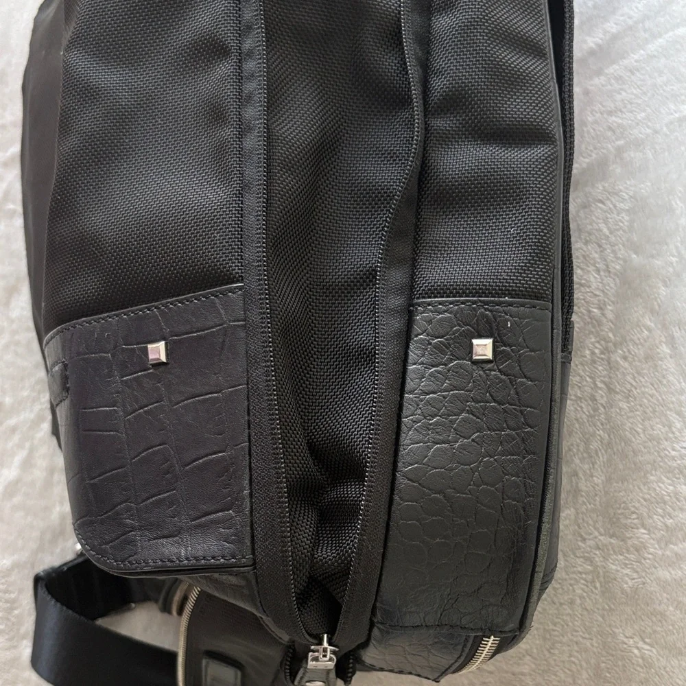 Tumi professional briefcase